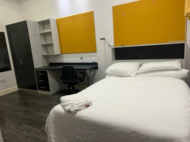 Kings Cross Apartment